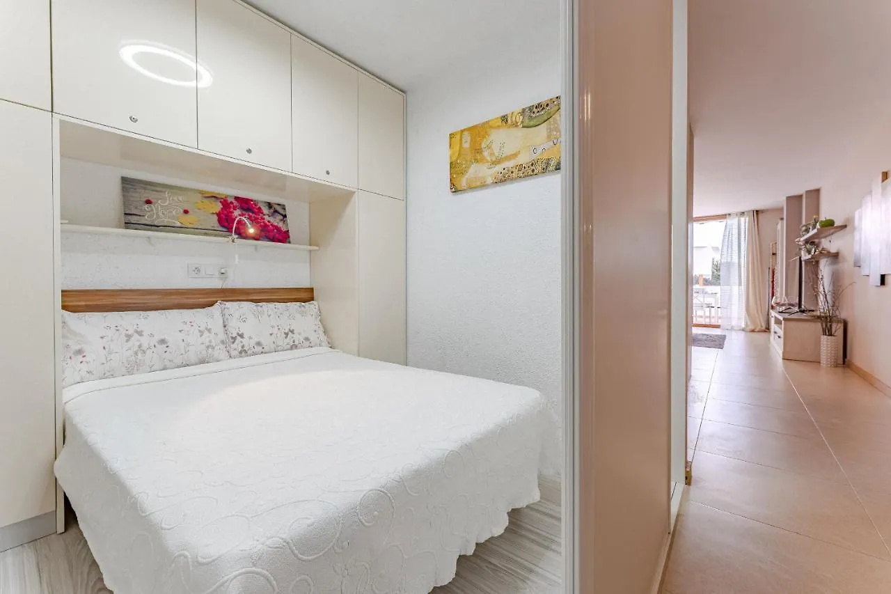 Centric Apartment In Playa Fanabe By Altamarhomes Costa Adeje  Španělsko